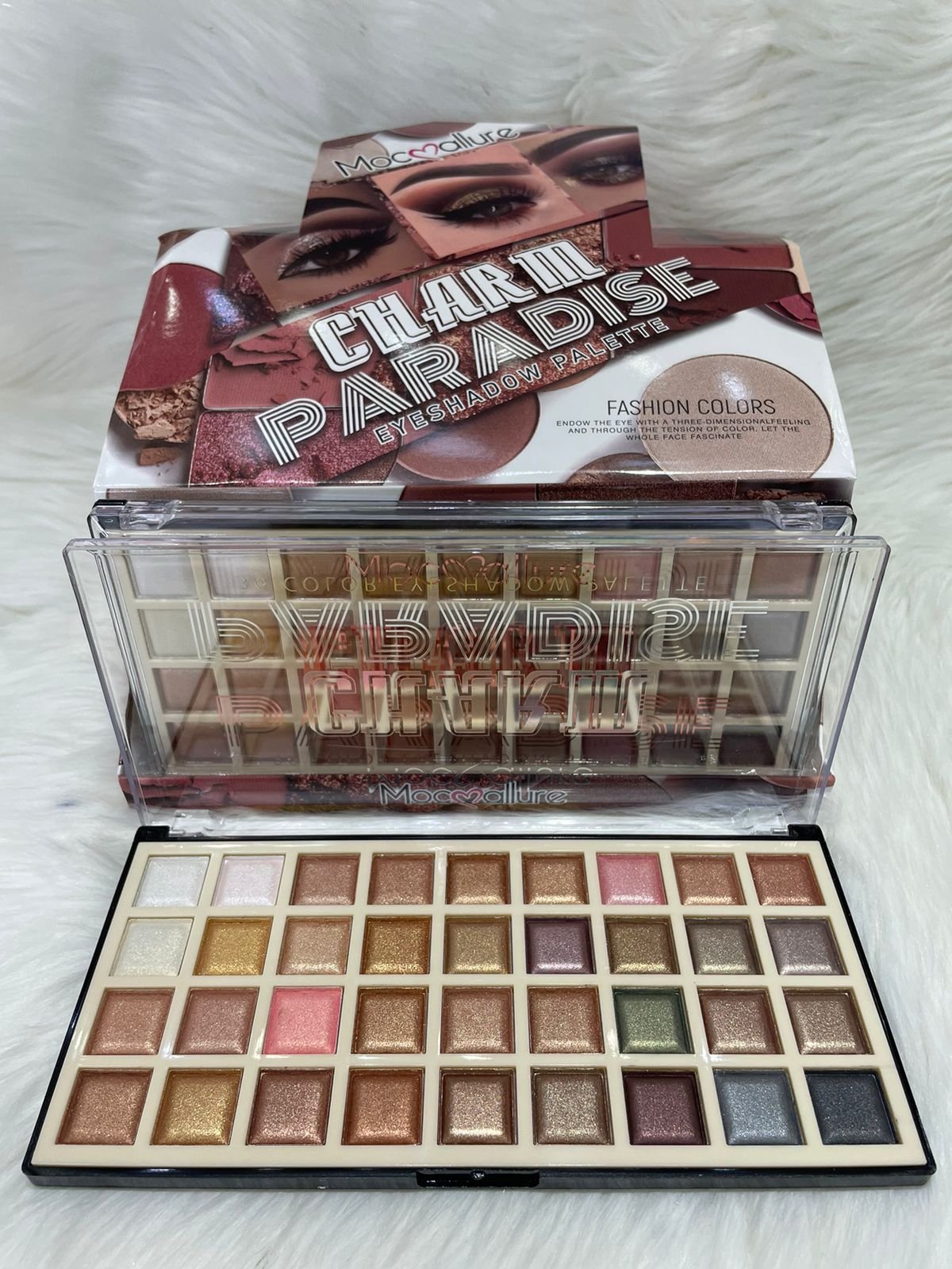 Charm Paradise Eyeshadow Palette